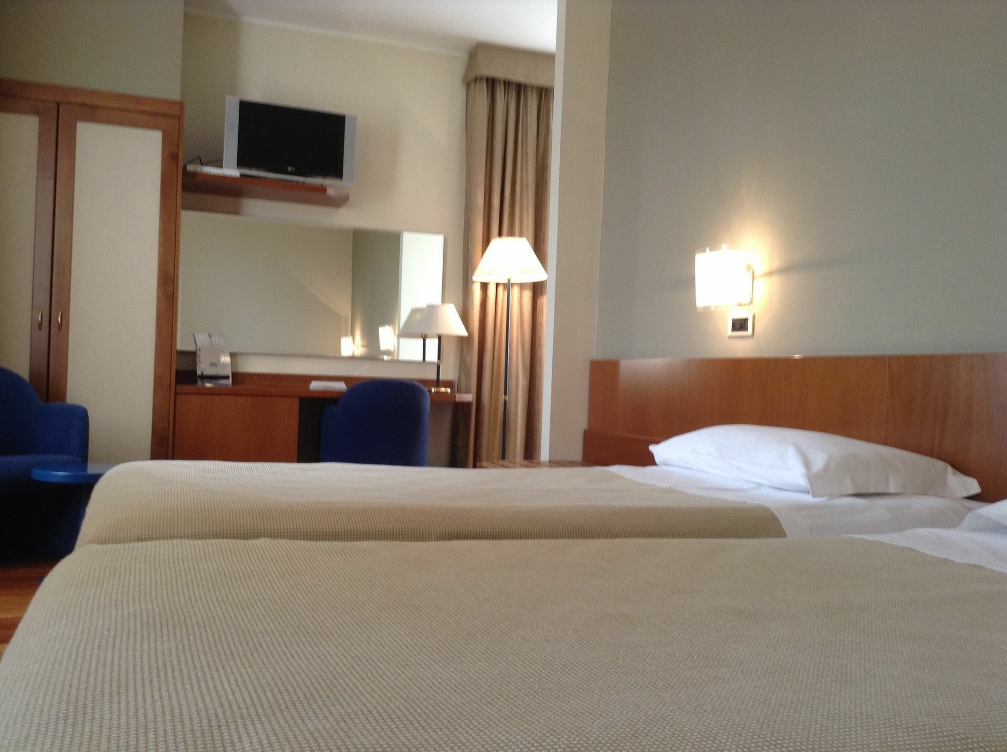 City Hotel Варезе Екстериор снимка